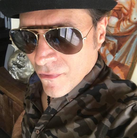 Meet your Posher, George - Picture 1 of 1